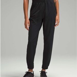Lululemon License to Train High-Rise Pant Black